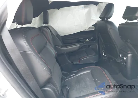 2023 Ford Explorer St-Line z USA, uszkodzony, nr VIN 1FMSK7KH4PGA01664